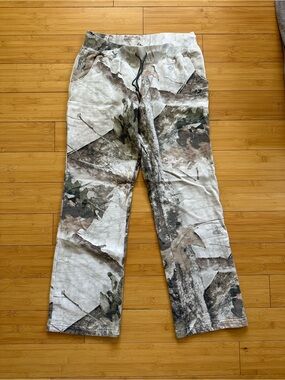 Mossy Oak women’s Camouflage Drawstring Joggers - Brown Green Gray